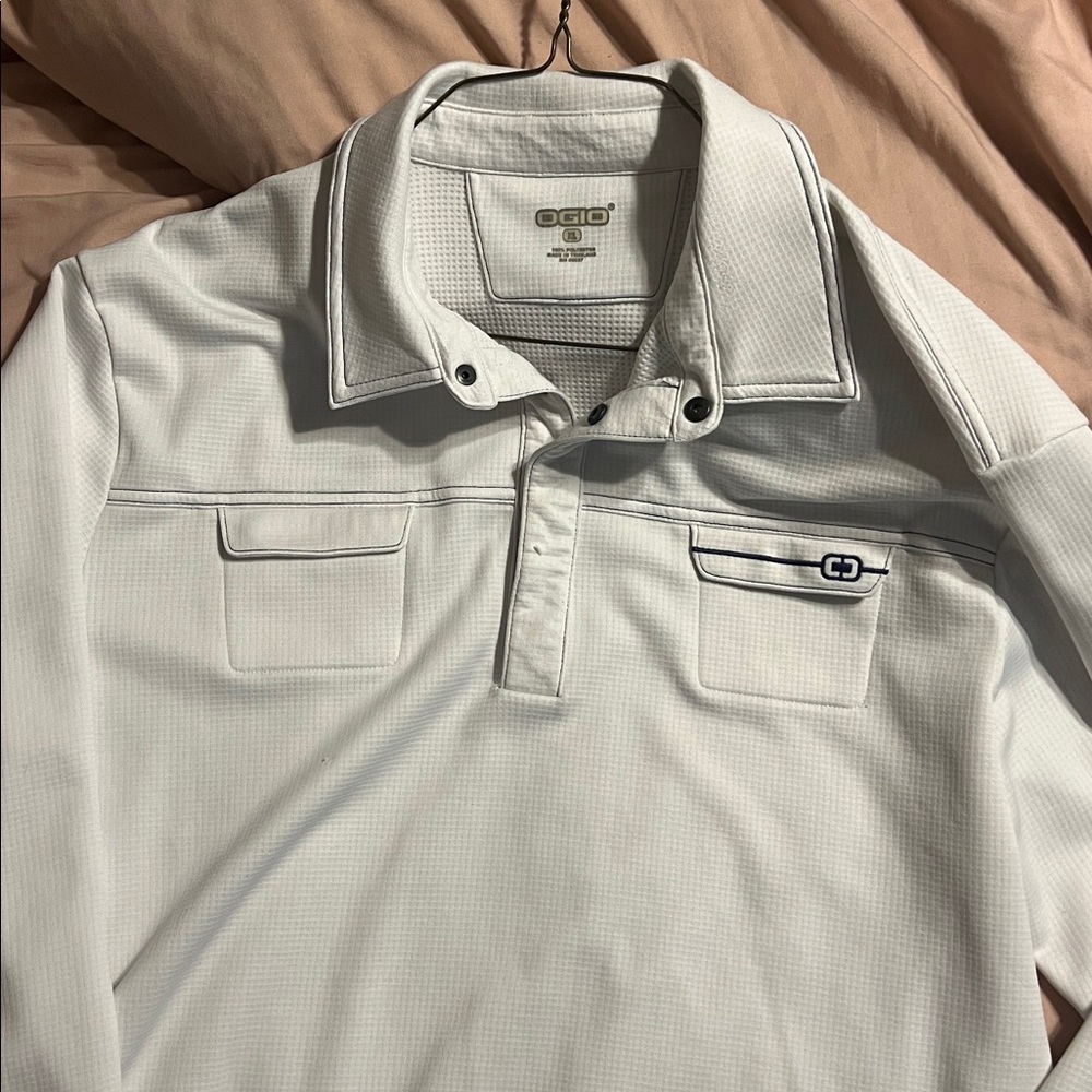OGIO Classic White 1/4 snap long sleeves shirt